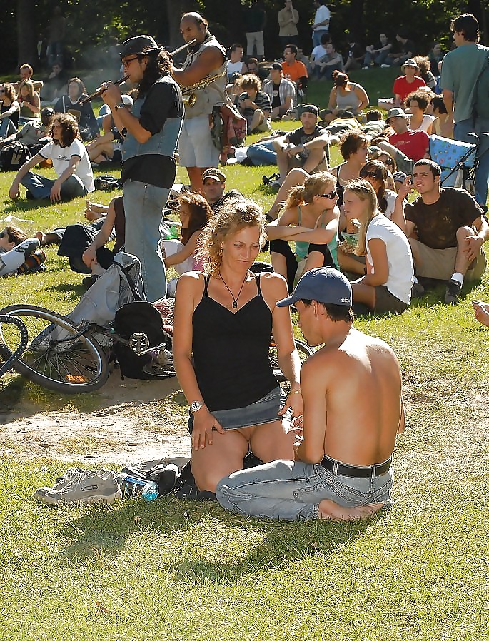 Public Viewing -292- #20795911
