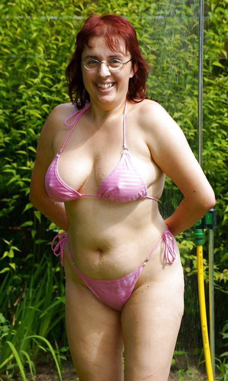 Busty bikini girls. #3522359