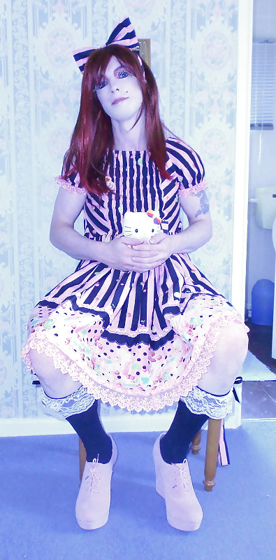 Lolita lolly kitty parte 2. seduto.
 #12759877