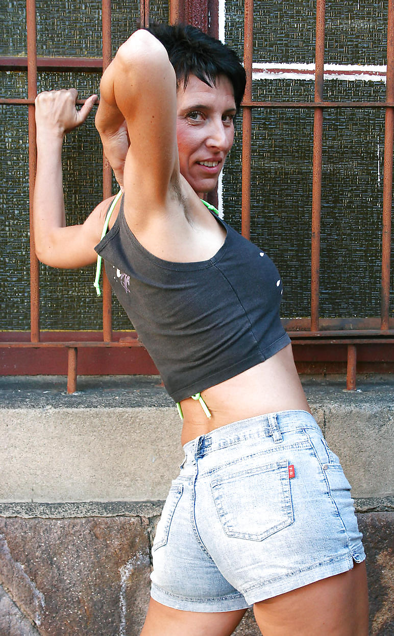 Hairy milf Elke #3353131