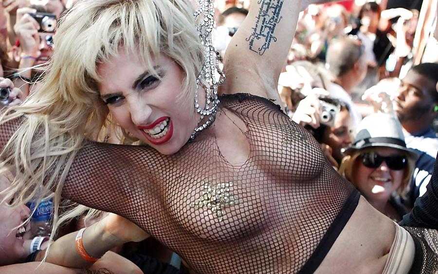 Lady gaga tetas
 #14056899