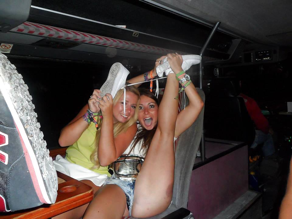 Facebook2
 #21502401