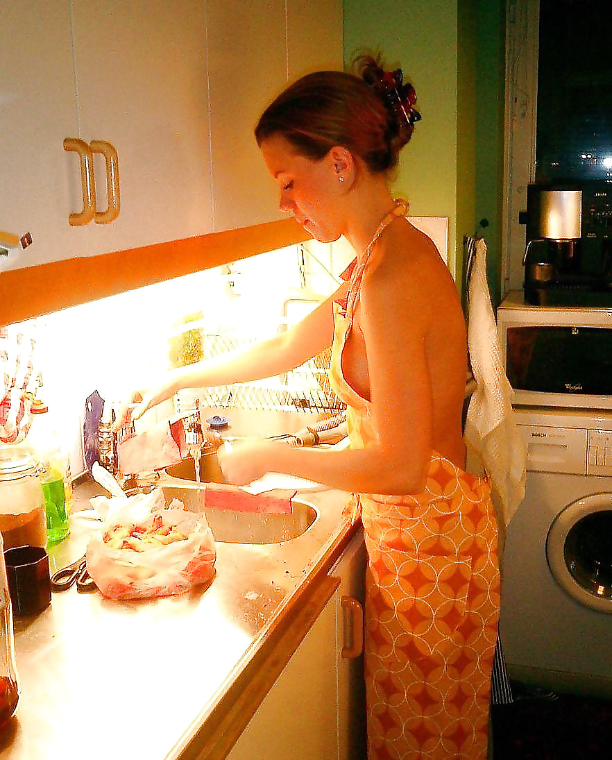 Teen Tits in the kitchen #8871418