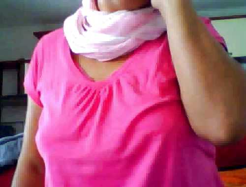 Reale webcam anale araba jilbab con hijab paki niqab
 #14466333