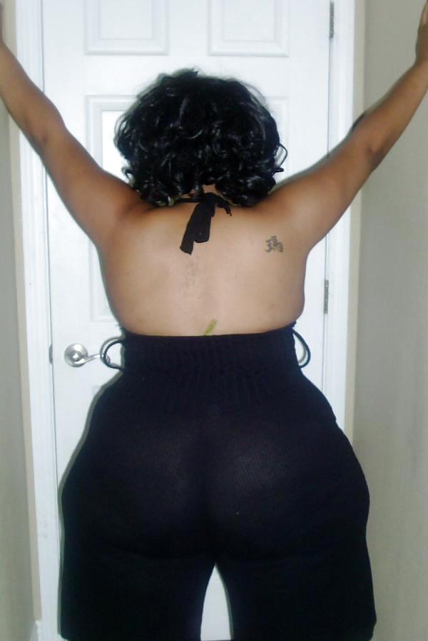 sexy big booty redbone uploaded by andrewbbwlover
 #602125