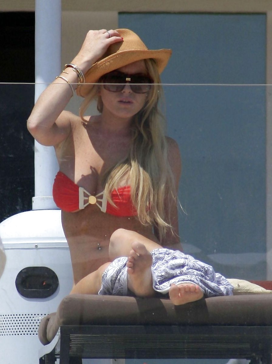 Lindsay lohan
 #10724028