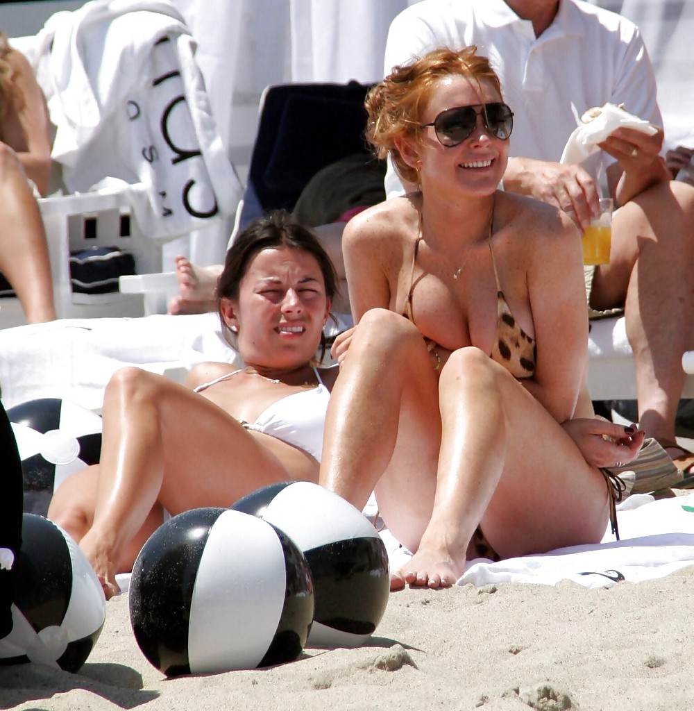 Lindsay lohan
 #10724850