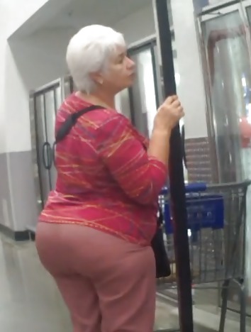 Huge Granny Ass Candid #13412082