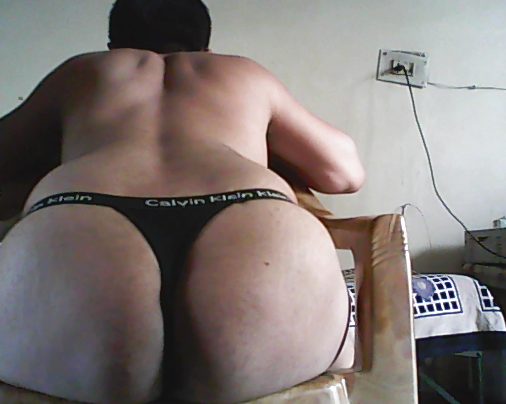 Schwarz Thong..oops #13000645