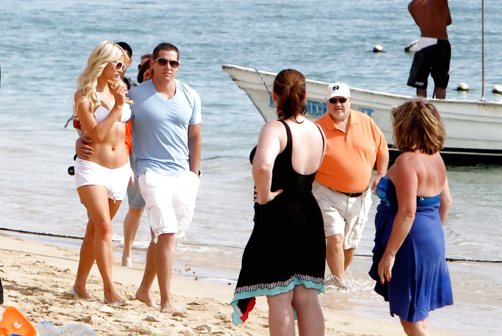 Paris Hilton in Bikini at the Beach in Cabo San Lucas #2655487