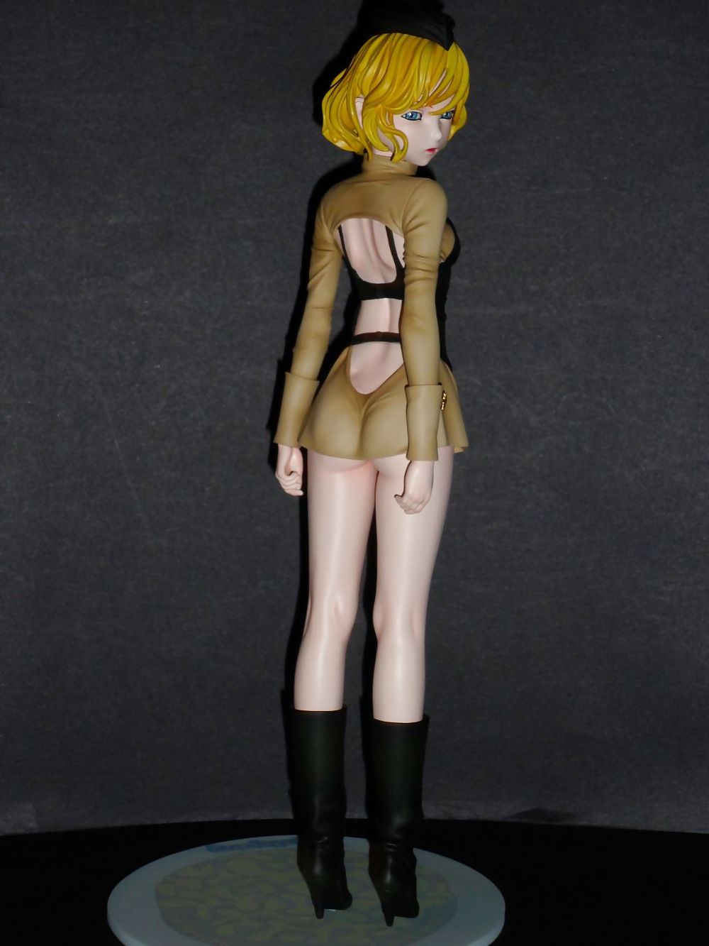 (figura dipinta) luce.army.clothed
 #8198369