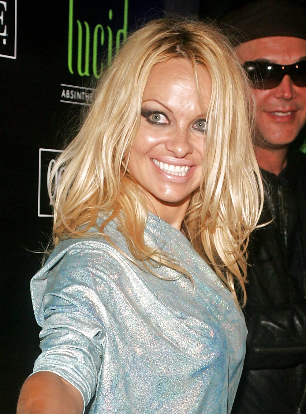 Pamela Anderson (hq) #13035652