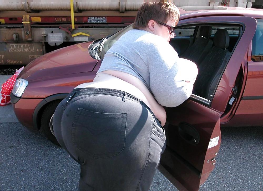 Natural Boobs & Asses in, ontop and by the Car! #2 #20345126