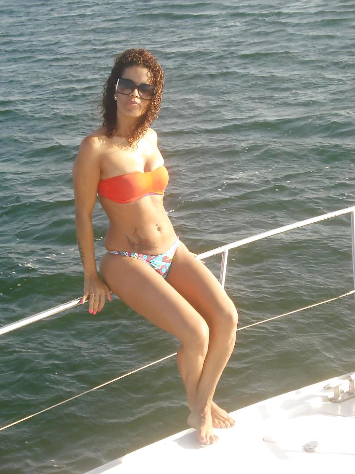 Angolanas sexy
 #14304577