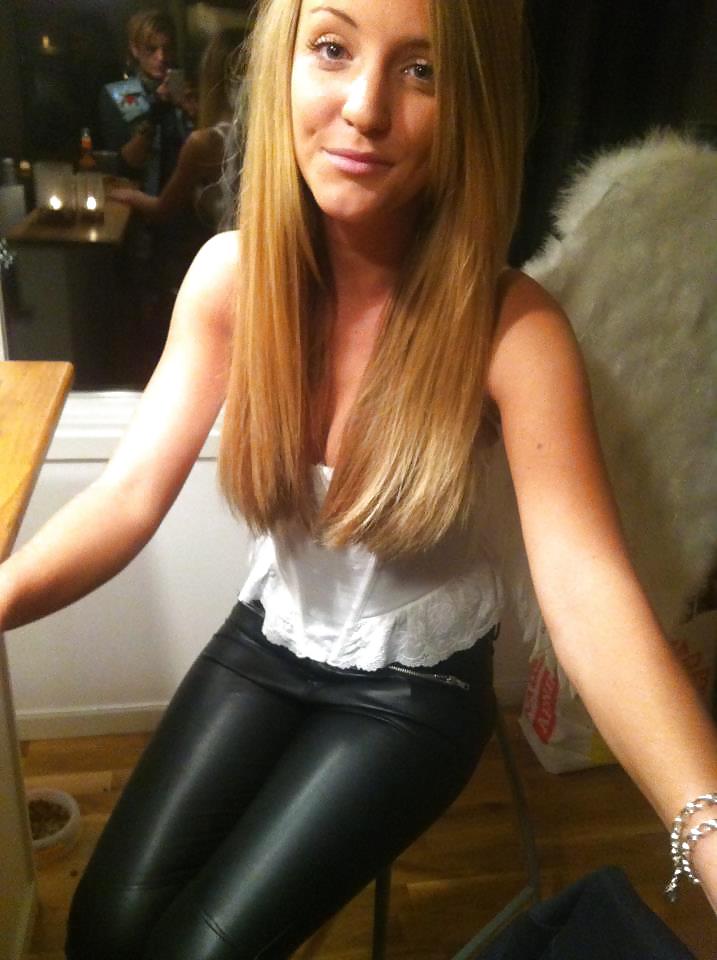 HOT or NOT ? Fragment 6 #9482640