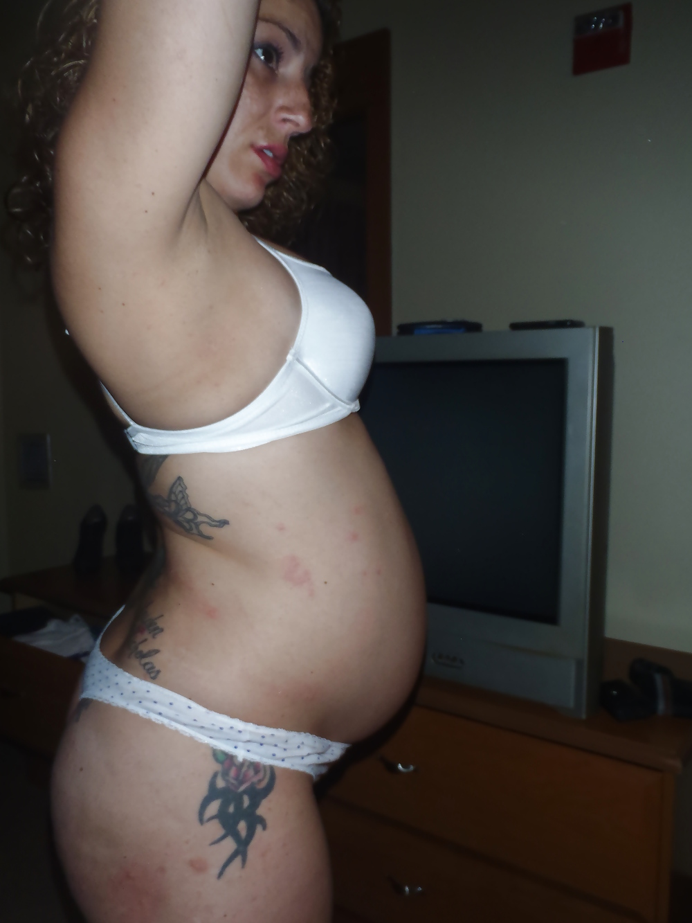 My 26 weeks pregnant girlfriend Shade Smith #21871774