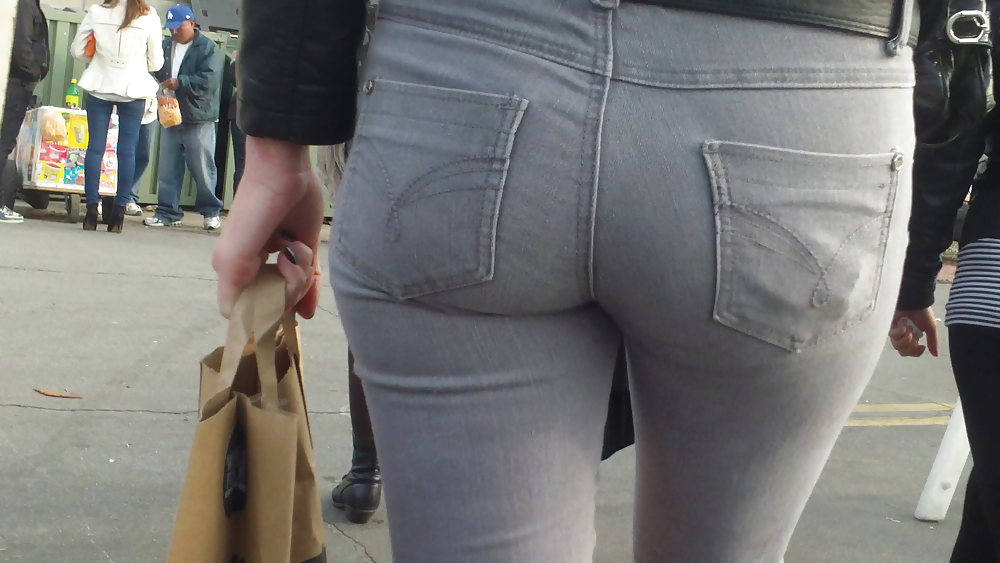 Süß Teen Ass & Hintern In Engen Jeans #10308227