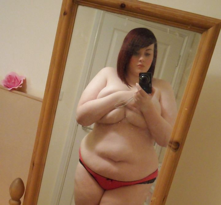 Cute fatty Diana selfpics #22402213