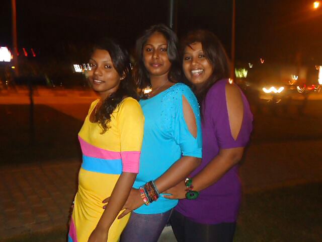 Sri Lankan Facebook girls