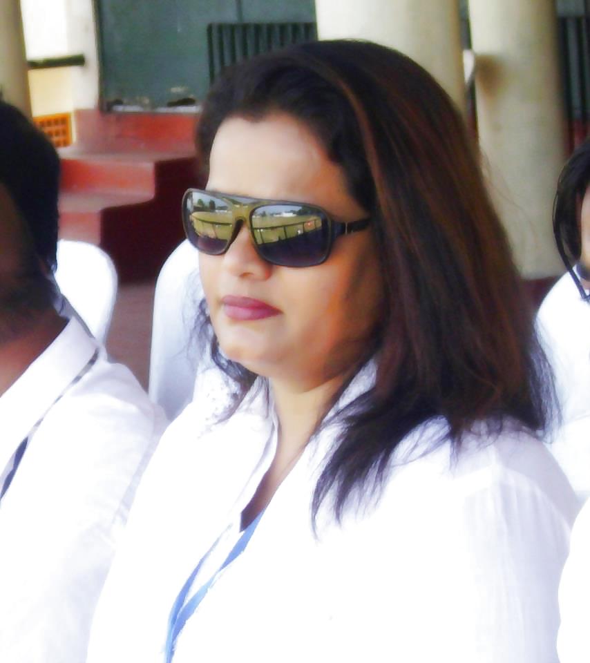 Sri Lankan Facebook girls #17023053