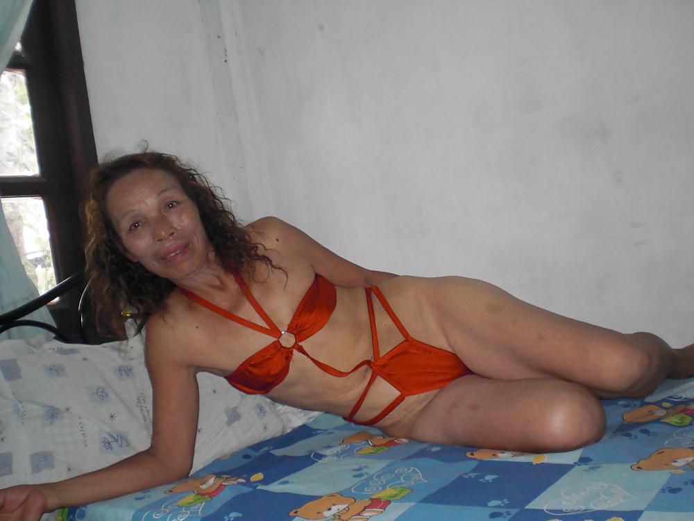 Tawee Sawanet  Kalasin, Thailand #11172743