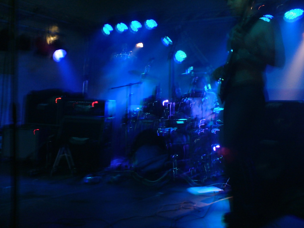 More Live Shots #4244584