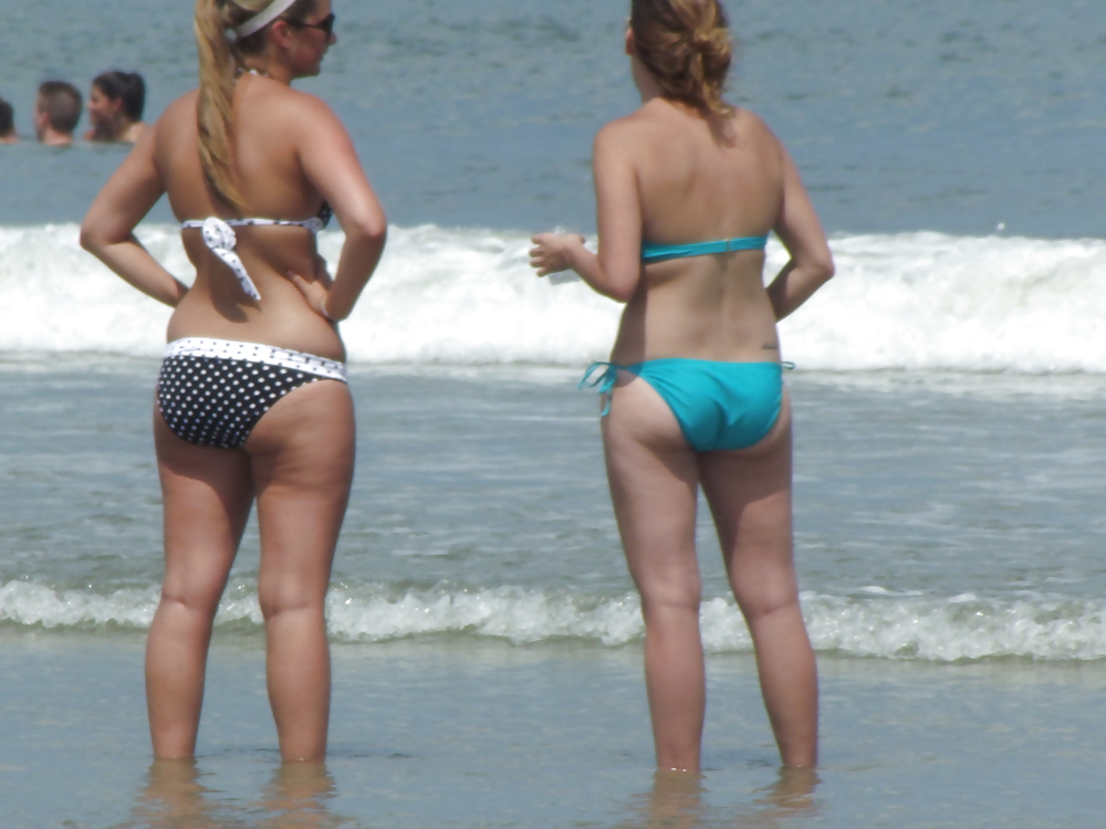 More hot sexy beach booty #5845889