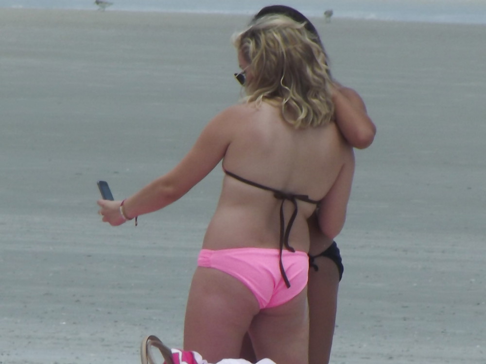 More hot sexy beach booty #5845909