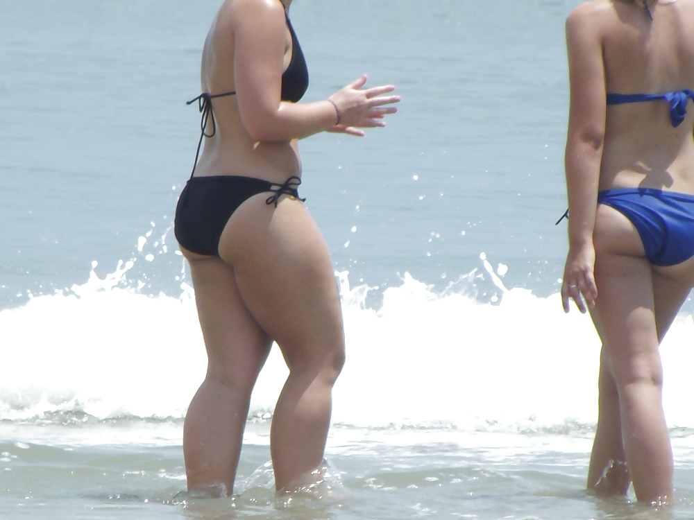 More hot sexy beach booty #5845995