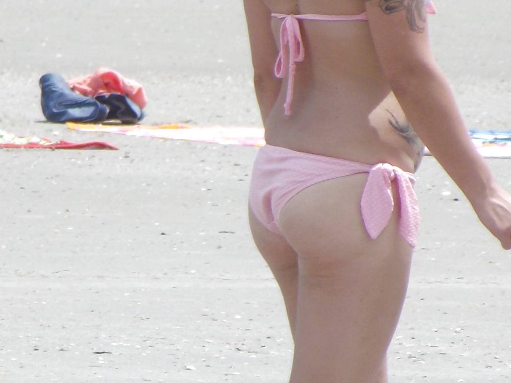 More hot sexy beach booty #5846045
