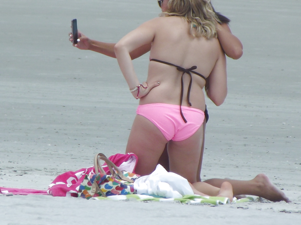 More hot sexy beach booty #5846076