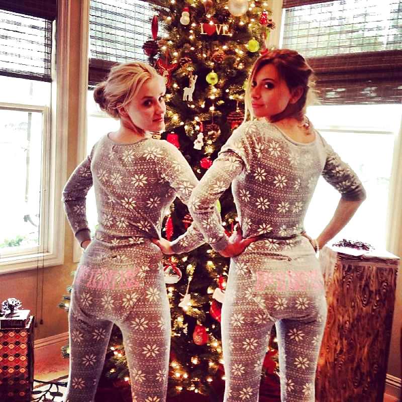 Aly & AJ Perfect Asses Twitter Pic #15073748