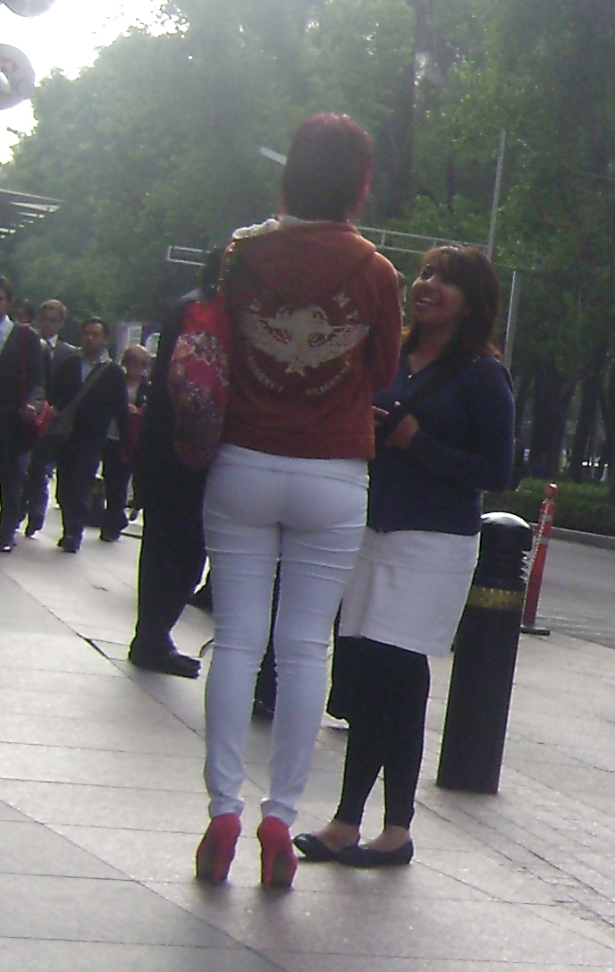 PUTITA EN TORRE MAYOR #11101393
