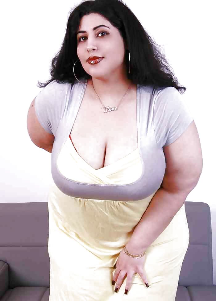 Curvy Beauties 26 Clothed Version #9587208