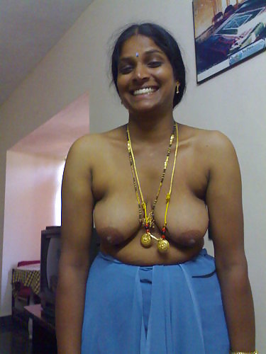 Esposa india madura desnuda
 #12100120