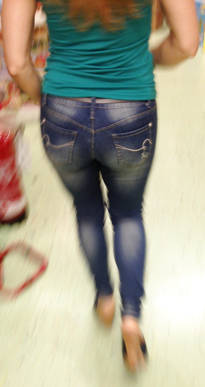 Scatti rubati
 #16924133