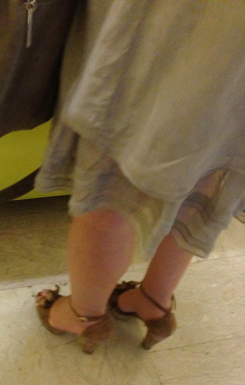 Scatti rubati
 #16924159