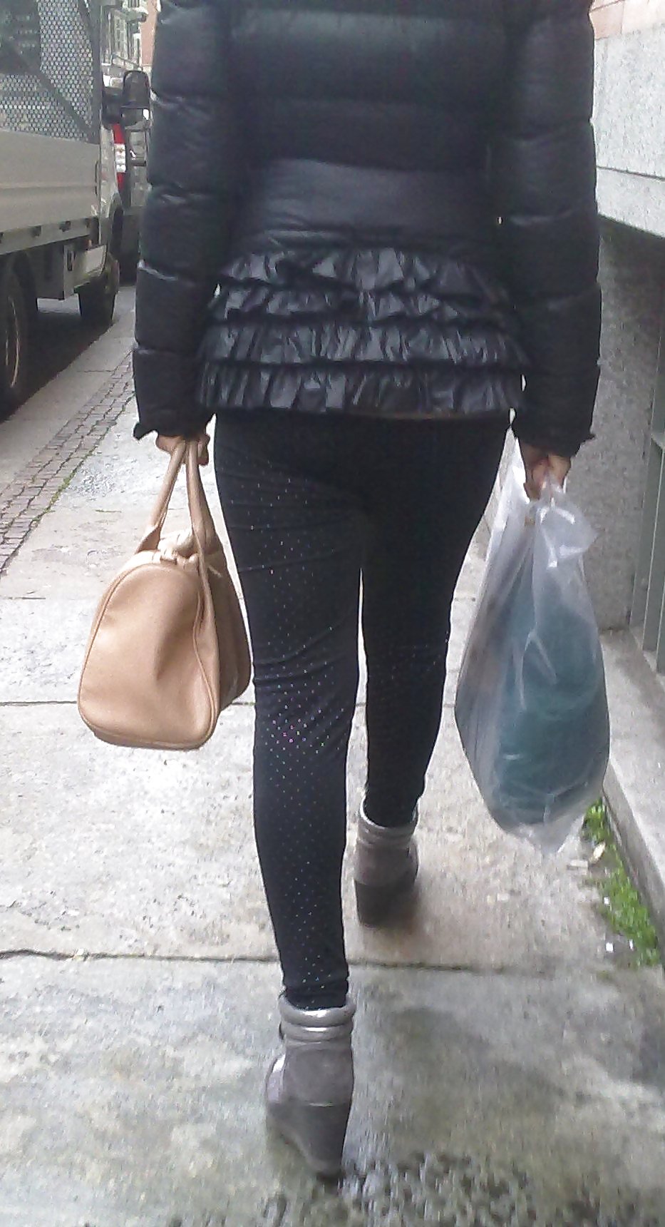 Scatti rubati
 #16924500