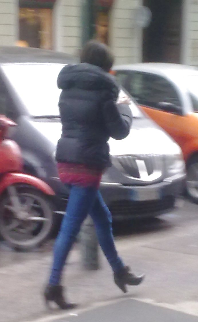 Scatti rubati
 #16924547