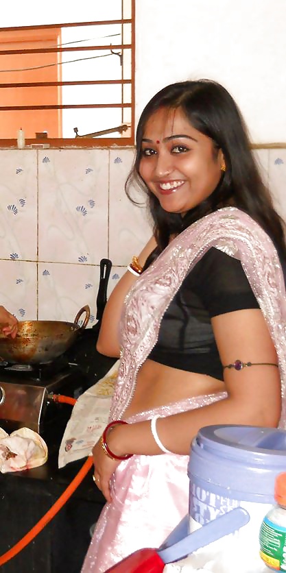 Carino casalingo desi indiano aunty: esposto
 #17824915