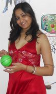 Bhabi Showing Her Pussy
