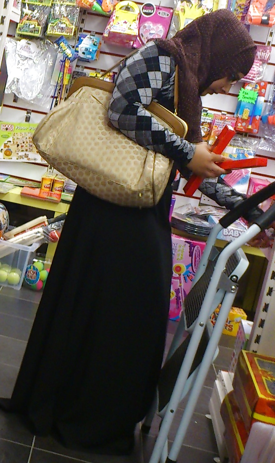 Candid Hijab Sluts #4080942