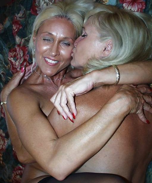 Mature Lesbos 1 #2900776