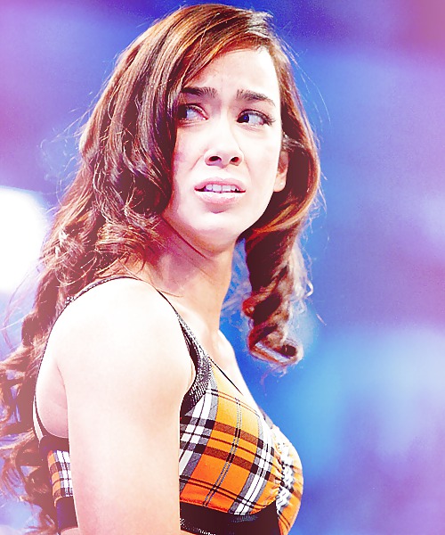 AJ Lee #10512297