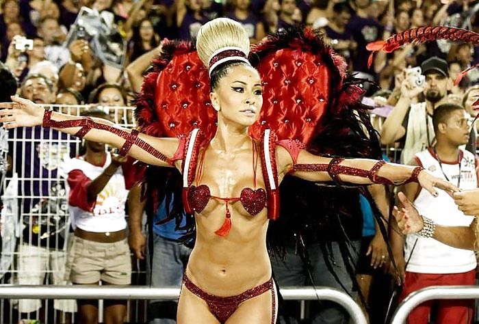 Rio de Janeiro Carnival Girls #214022