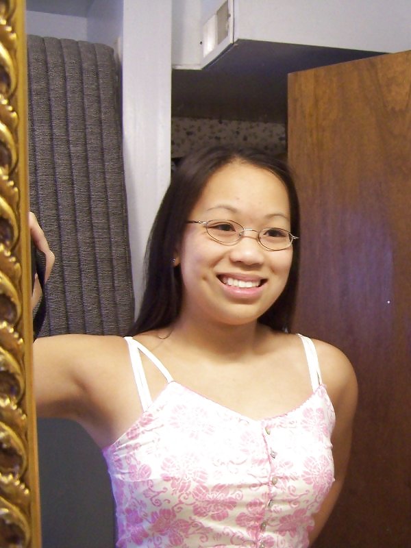 Asiático
 #10130545