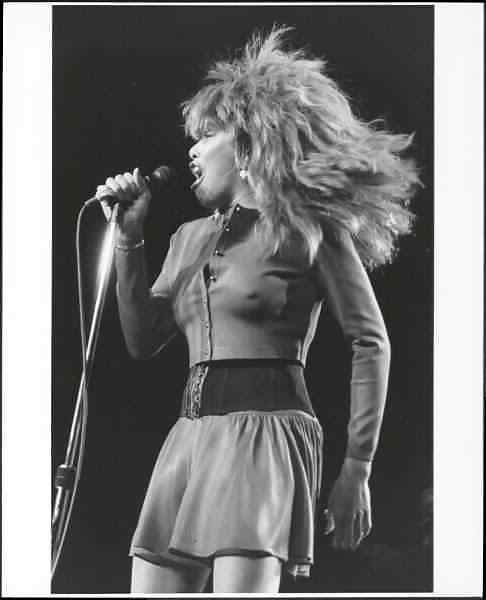 Tina Turner
 #16094074