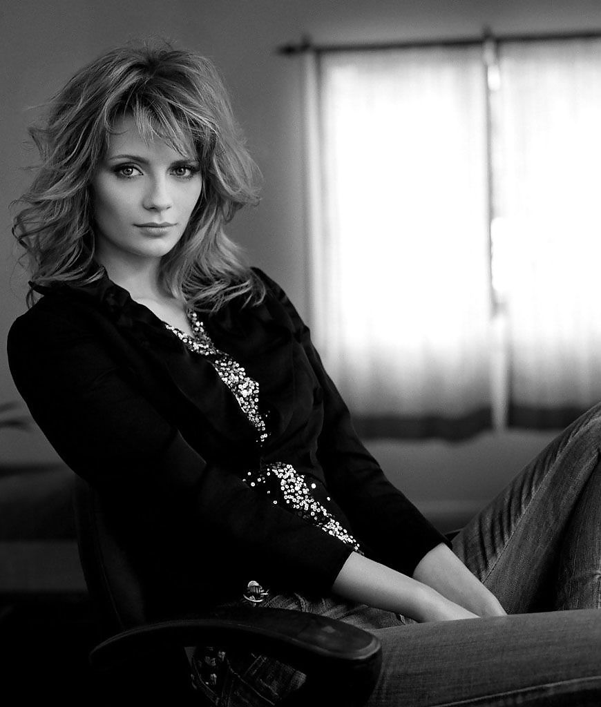 Mischa Barton #22669411