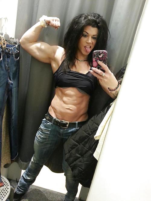 Wunderbare Weibliche Bodybuilder #18288051