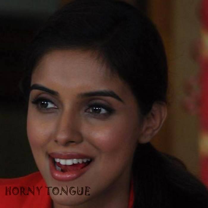 女優の舌
 #22799171